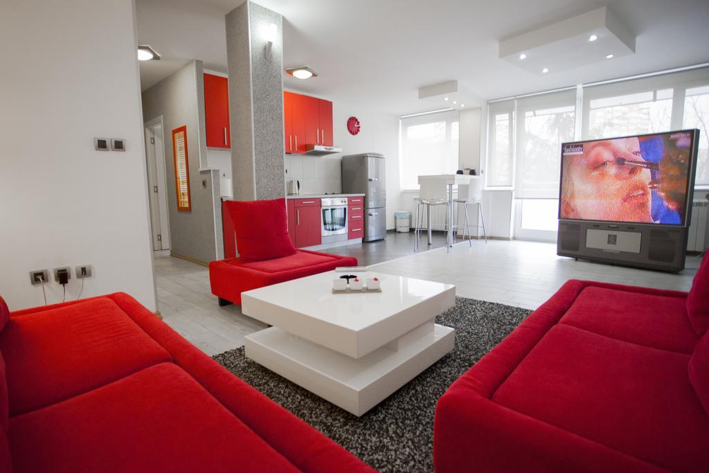 Apartment Red Βελιγράδι Δωμάτιο φωτογραφία